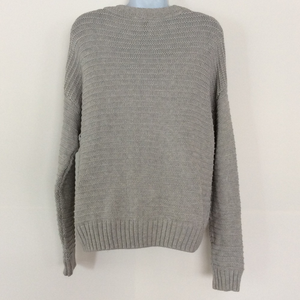 Divided | Grey Pullover sweater - Picture 2 of 5
